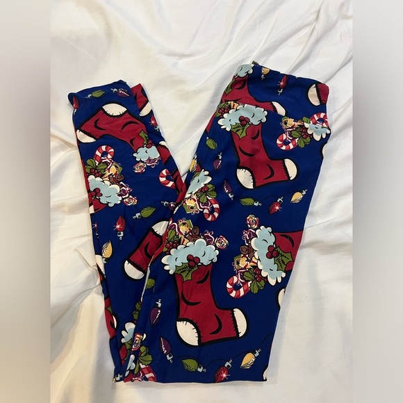 Lularoe One Size Leggings Christmas Stockings and Lights - Picture 1 of 6